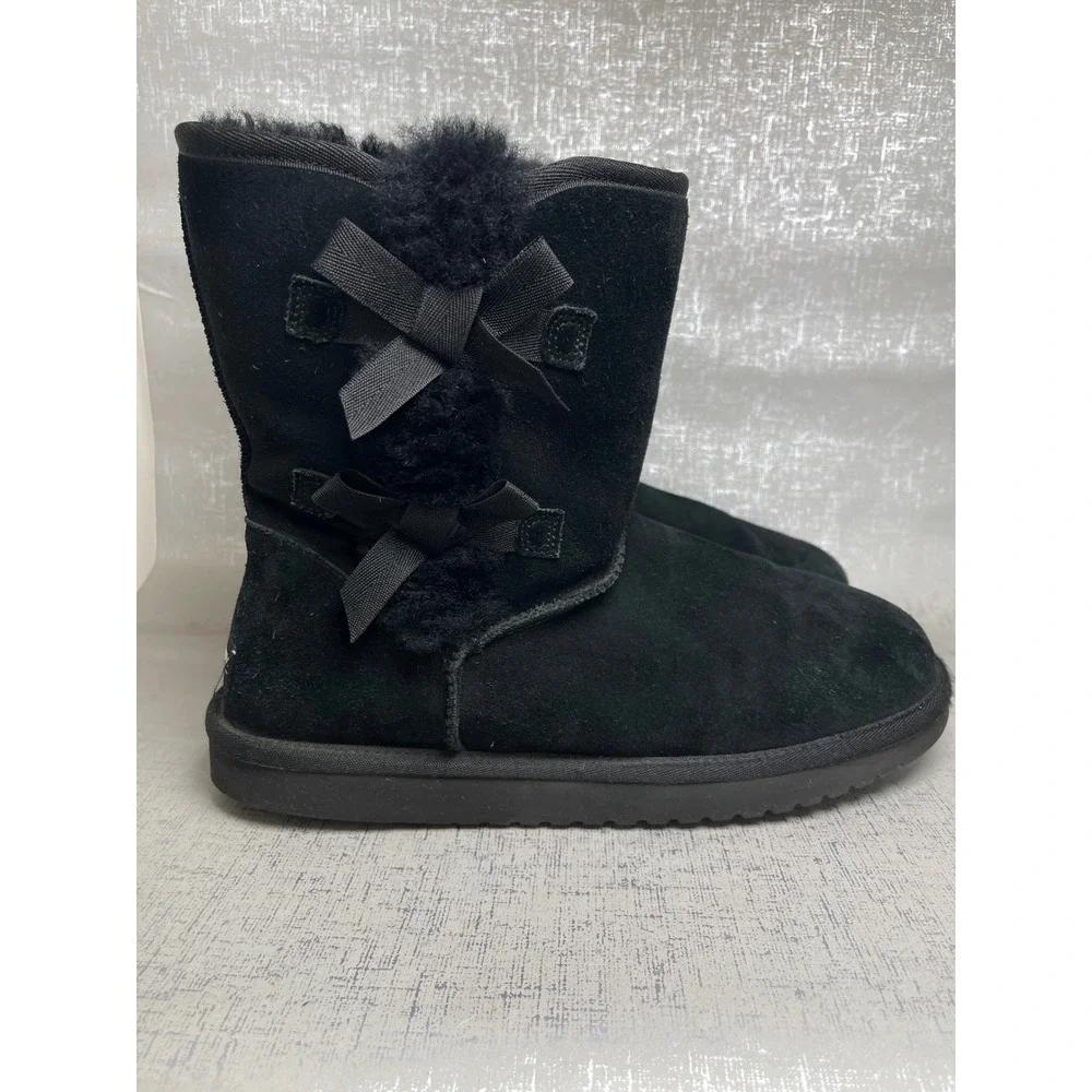 Koolaburra by UGG Victoria Bow Black Suede Bow Boots Womens 11 Winter Fur Lining
